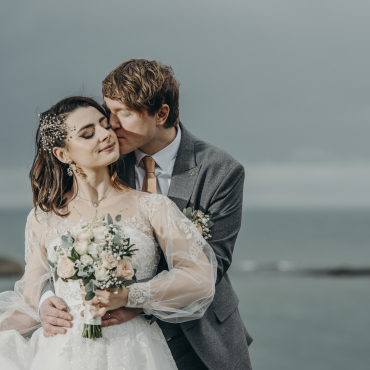 Modern Peach & White Florals at Clontarf Castle, Dublin 1 A Warm & Sparkly Winter Wedding at Fitzpatrick Castle Hotel, Killiney